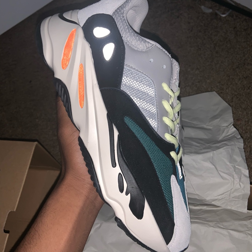 Yeezy 700 waverunners